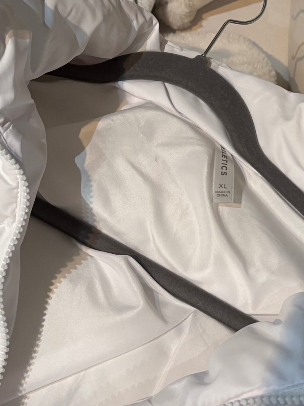 White Puffer Jacket - Picture 8 of 12
